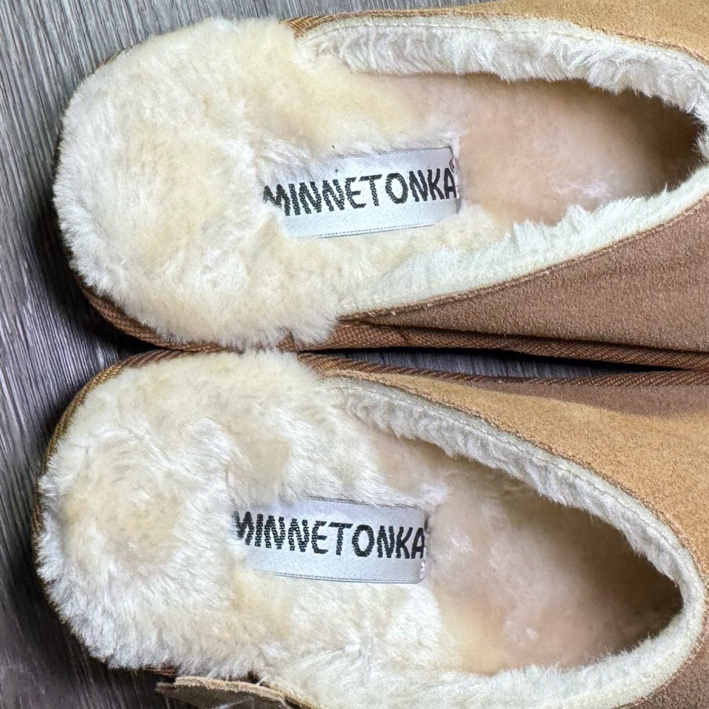 MINNETONKA Tan Stefanie Scuff Suede Slipper Cozy Winter Spa Lounge Women’s sz.9 - Picture 8 of 8
